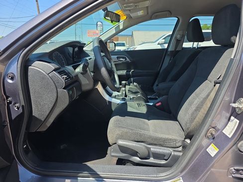 Used 2013 Honda Accord LX image 9