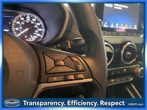 Certified 2024 Nissan Sentra SV FWD image 21