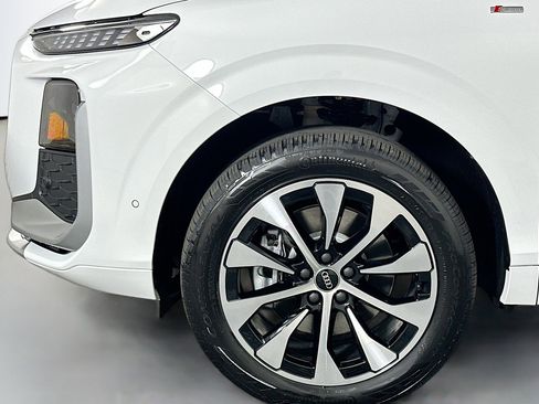 New 2026 Audi Q3 quattro 2.0T image 11