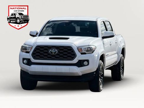 Used 2020 Toyota Tacoma TRD Sport image 1