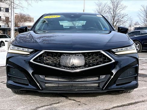 Used 2023 Acura TLX image 3