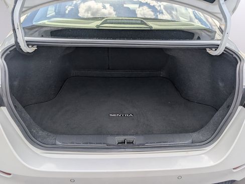 Used 2022 Nissan Sentra SV image 37