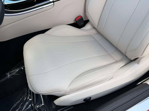 Used 2026 Mercedes-Benz CLE 300 4MATIC Coupe image 16