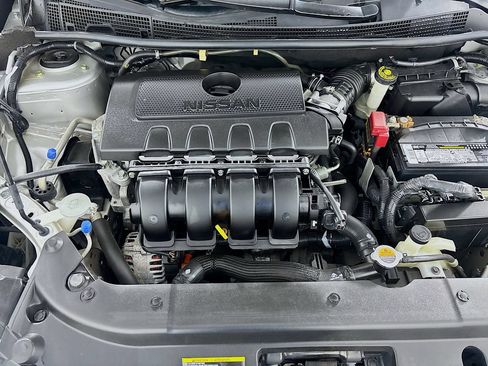 Used 2016 Nissan Sentra SV FWD image 27