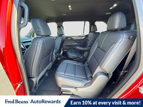 New 2026 GMC Acadia Elevation w/ Elevation Premium Package AWD/4WD image 24