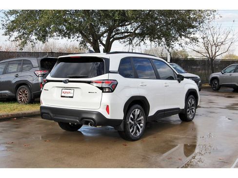 New 2026 Subaru Forester Touring image 4