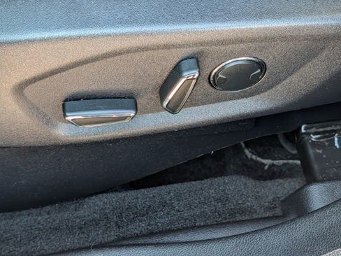 Used 2016 Ford Explorer Sport image 20