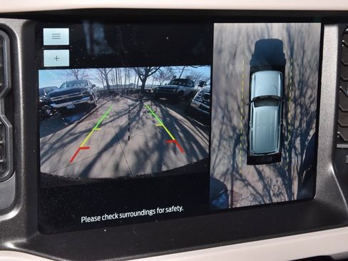 Used 2023 Ford Bronco Wildtrak image 30