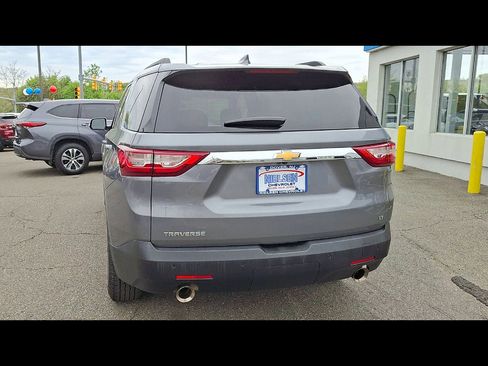 Certified 2019 Chevrolet Traverse LT FWD image 7