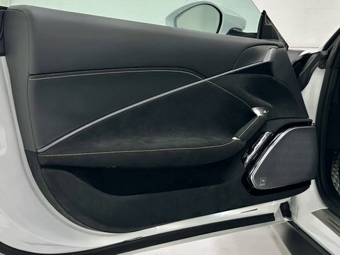Used 2025 Ferrari Roma Spider RWD image 26