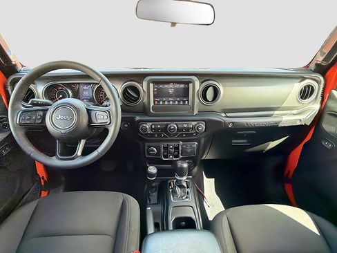 Used 2023 Jeep Wrangler Sport S image 15