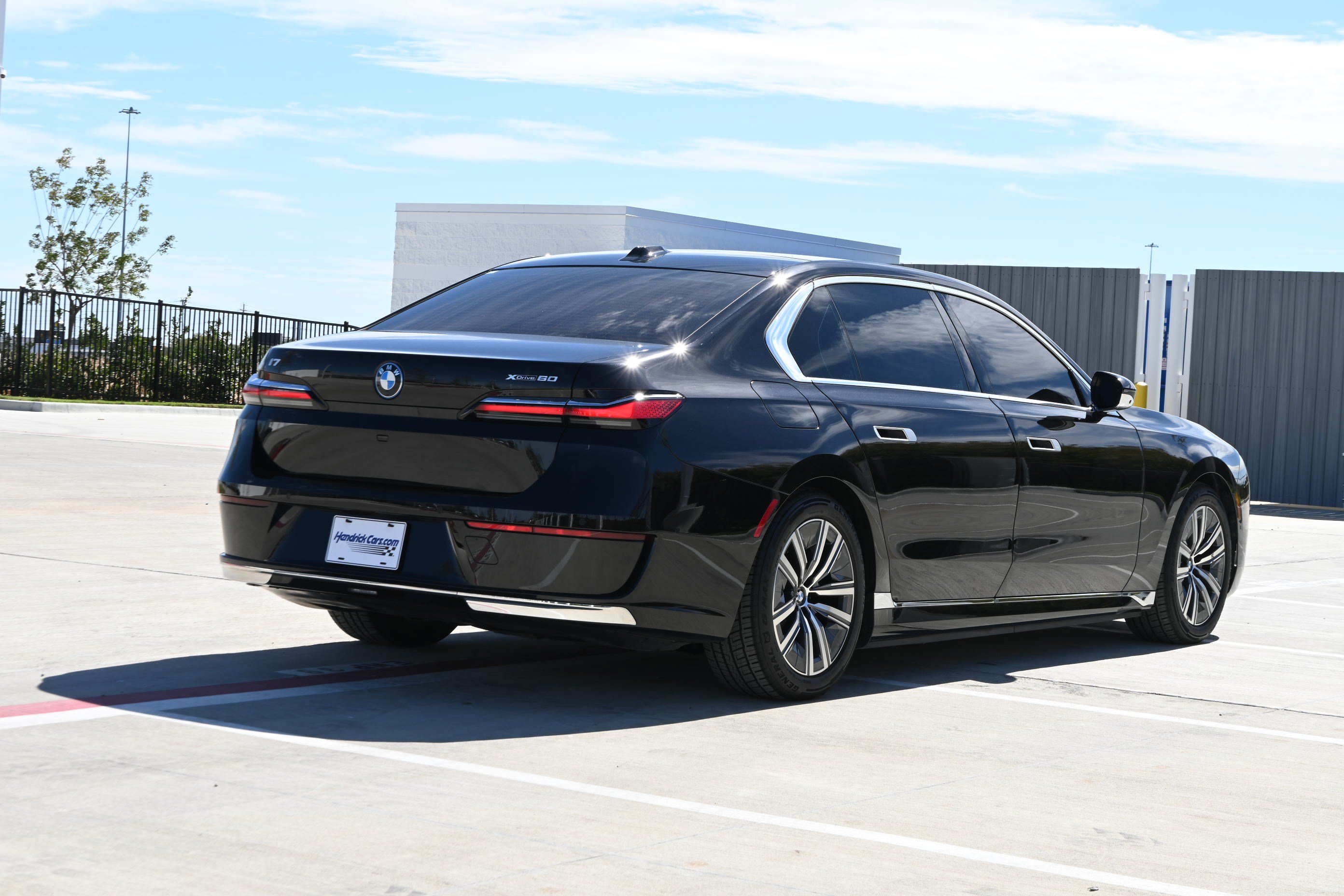 Certified 2024 BMW i7 xDrive60 AWD/4WD image 8
