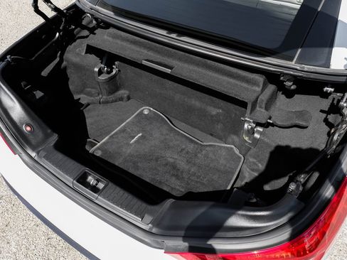 Used 2017 Mercedes-Benz SL 450 image 39