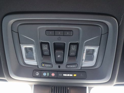 New 2025 Chevrolet Silverado 2500 High Country w/ Technology Package image 17