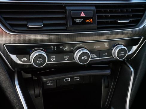 Used 2022 Honda Accord Sport image 23