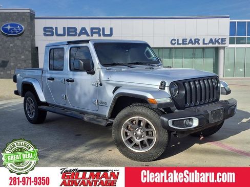 Used 2022 Jeep Gladiator Overland w/ Popular Equipment Package image 1