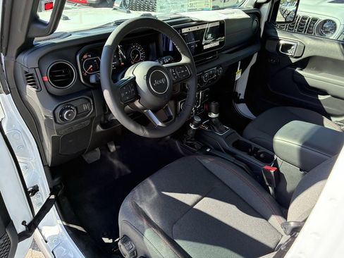 New 2026 Jeep Wrangler Rubicon image 11