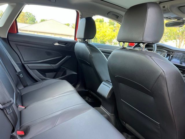 Used 2019 Volkswagen Jetta SEL FWD image 19
