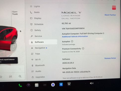 Used 2022 Tesla Model Y Long Range image 30