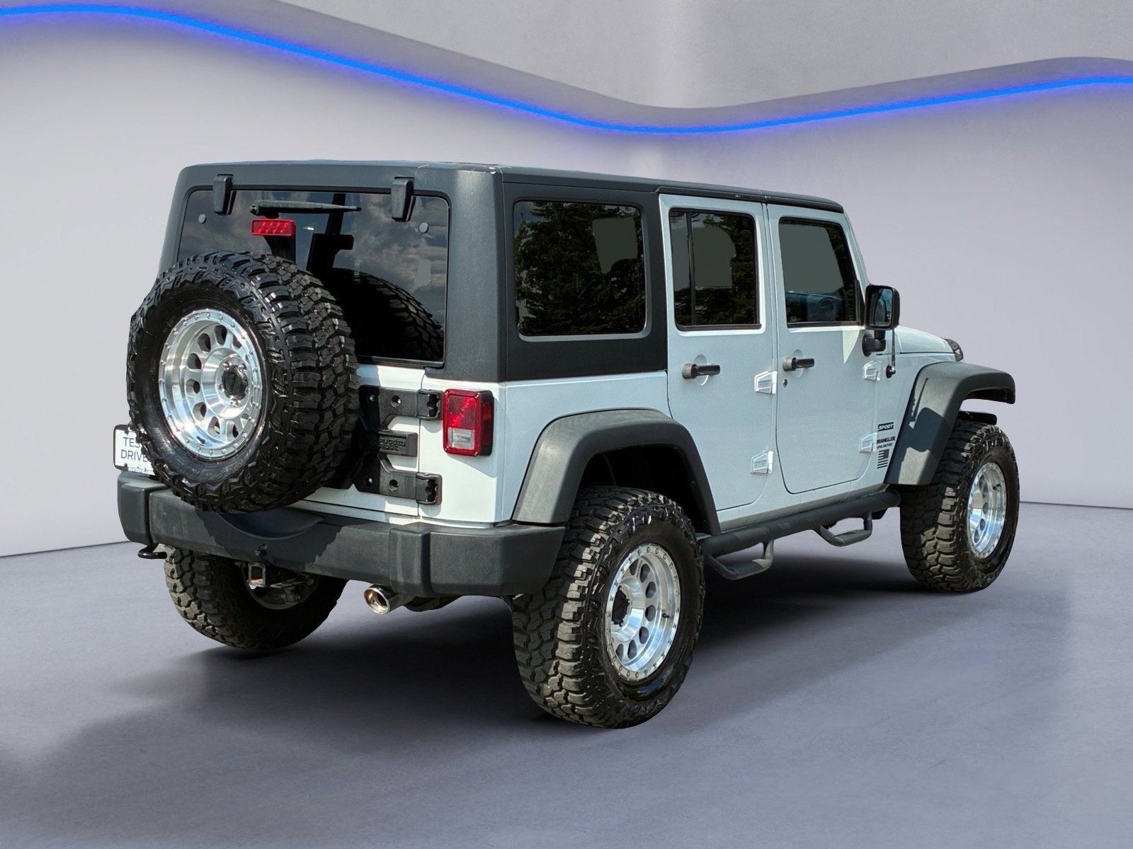 Used 2014 Jeep Wrangler Unlimited Sport w/ Quick Order Package 24S AWD/4WD image 3