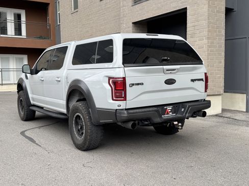Used 2017 Ford F150 Raptor w/ Equipment Group 802A Luxury AWD/4WD image 3