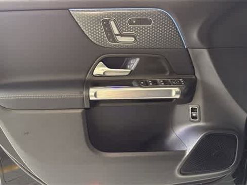 Certified 2025 Mercedes-Benz GLB 250 4MATIC image 28