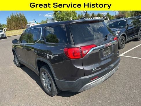 Used 2017 GMC Acadia SLE FWD image 3