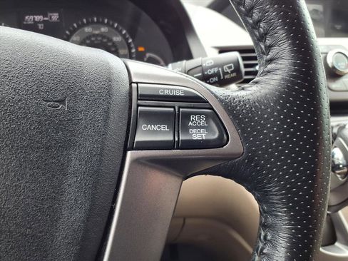 Used 2014 Honda Odyssey EX-L image 15