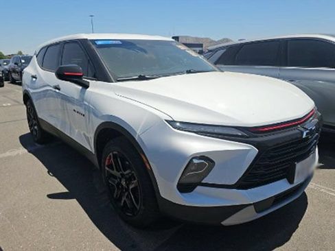 Used 2023 Chevrolet Blazer LT w/ Driver Confidence Package AWD/4WD image 6