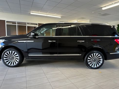 Used 2019 Lincoln Navigator L Reserve image 7