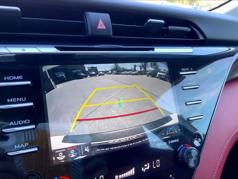 Used 2020 Toyota Camry XSE image 25