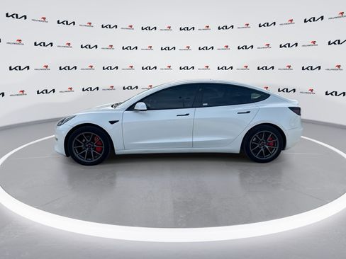 Used 2021 Tesla Model 3 Standard Range Plus RWD image 5