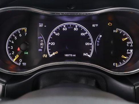Used 2018 Jeep Grand Cherokee Laredo AWD/4WD image 20