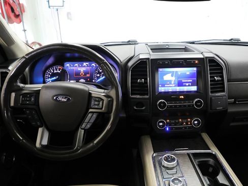 Used 2021 Ford Expedition Max Limited AWD/4WD image 2