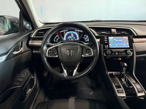 Used 2020 Honda Civic EX image 11