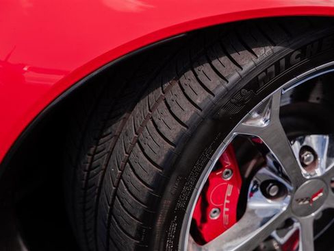 Used 2012 Chevrolet Corvette Grand Sport w/ 3LT Preferred Equipment Group RWD image 35