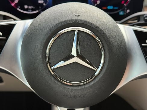 Used 2022 Mercedes-Benz C 300 Sedan image 13