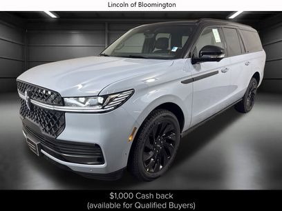 New 2025 Lincoln Navigator L Reserve w/ Jet Appearance Package