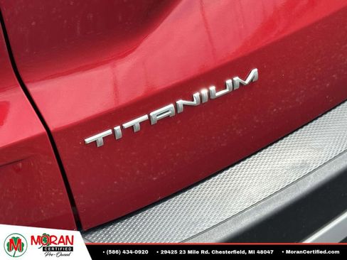 Used 2020 Ford Escape Titanium AWD/4WD image 10