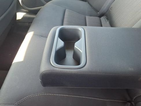 Used 2024 Nissan Altima 2.5 SV FWD image 10