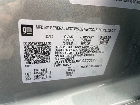 Used 2025 GMC Sierra 1500 SLT image 47