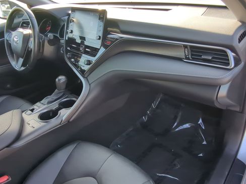 Used 2024 Toyota Camry XSE image 31