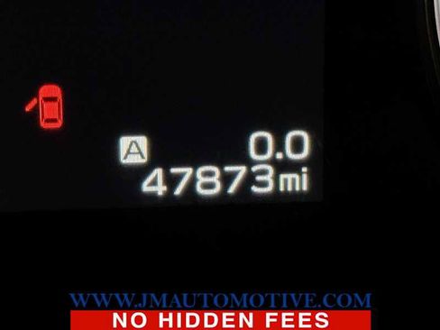 Used 2023 Subaru Outback Premium AWD/4WD image 21
