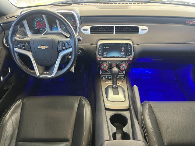 Used 2015 Chevrolet Camaro SS w/ RS Package RWD image 17