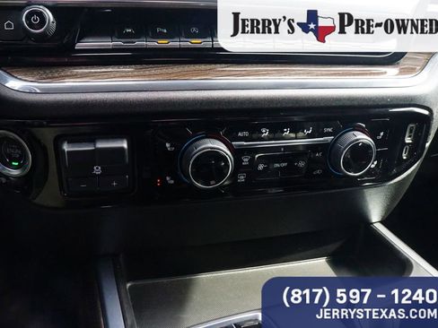 Used 2023 Chevrolet Silverado 1500 RST image 13