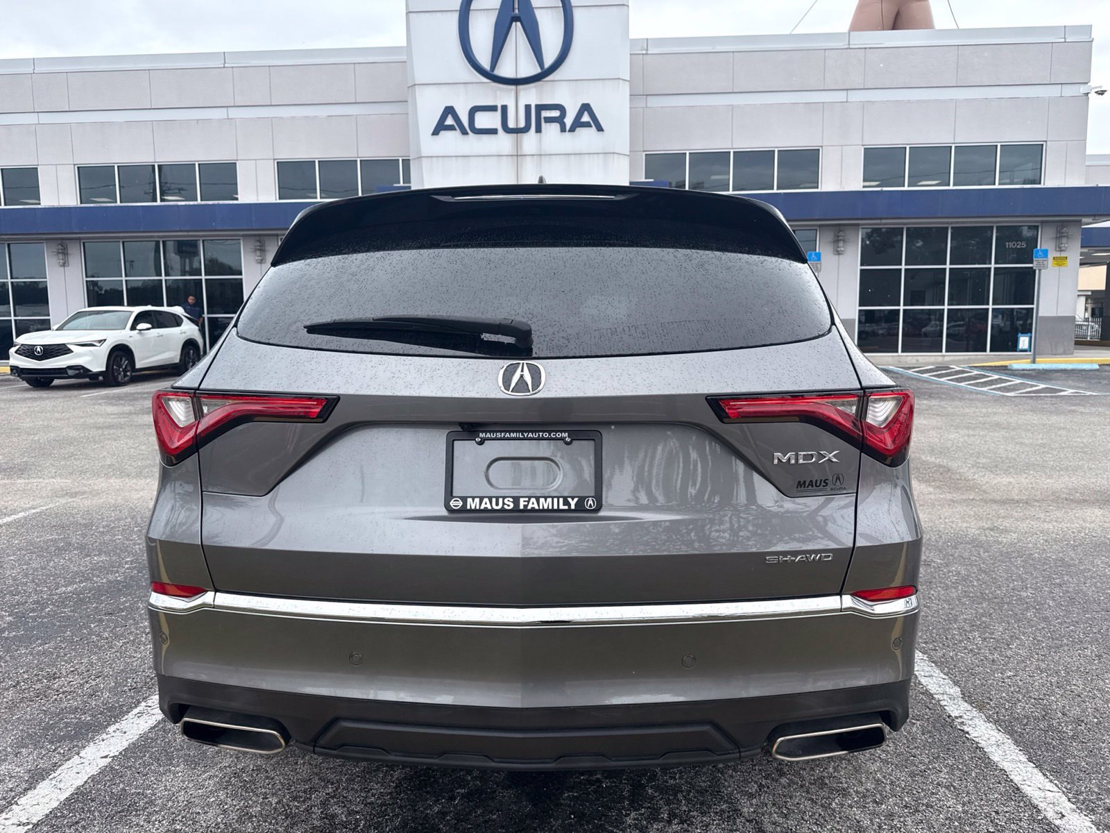 Used 2023 Acura MDX w/ Advance Package AWD/4WD image 6
