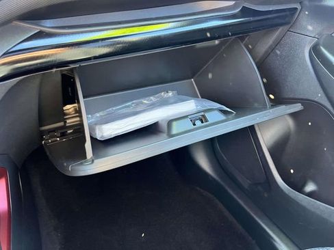 Used 2023 Chevrolet TrailBlazer RS w/ Sun and Liftgate Package image 37