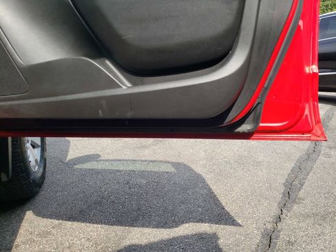 Used 2015 Chevrolet Colorado LT w/ LT Convenience Package image 30