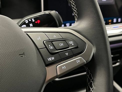 New 2026 Volkswagen Tiguan SE AWD/4WD image 26