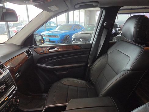 Used 2015 Mercedes-Benz ML 350 4MATIC image 16